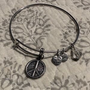 Silver Peace Sign adjustable bangle Charm Bracelet